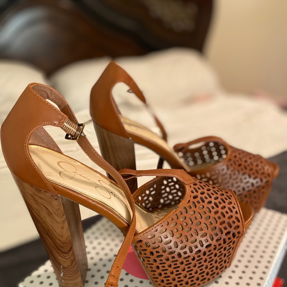 Jessica Simpson shoes